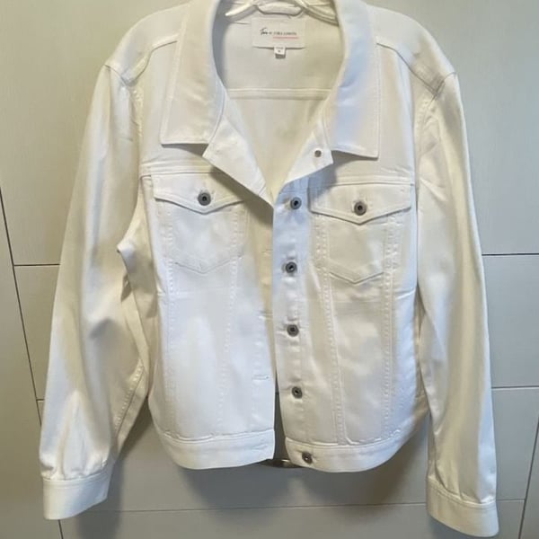 Two by Vince Camuto Denim Jacket Size XL White