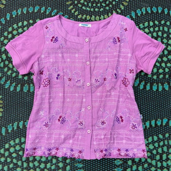 SPIKE Collection Floral Embroidered Button-Down Blouse Size 42