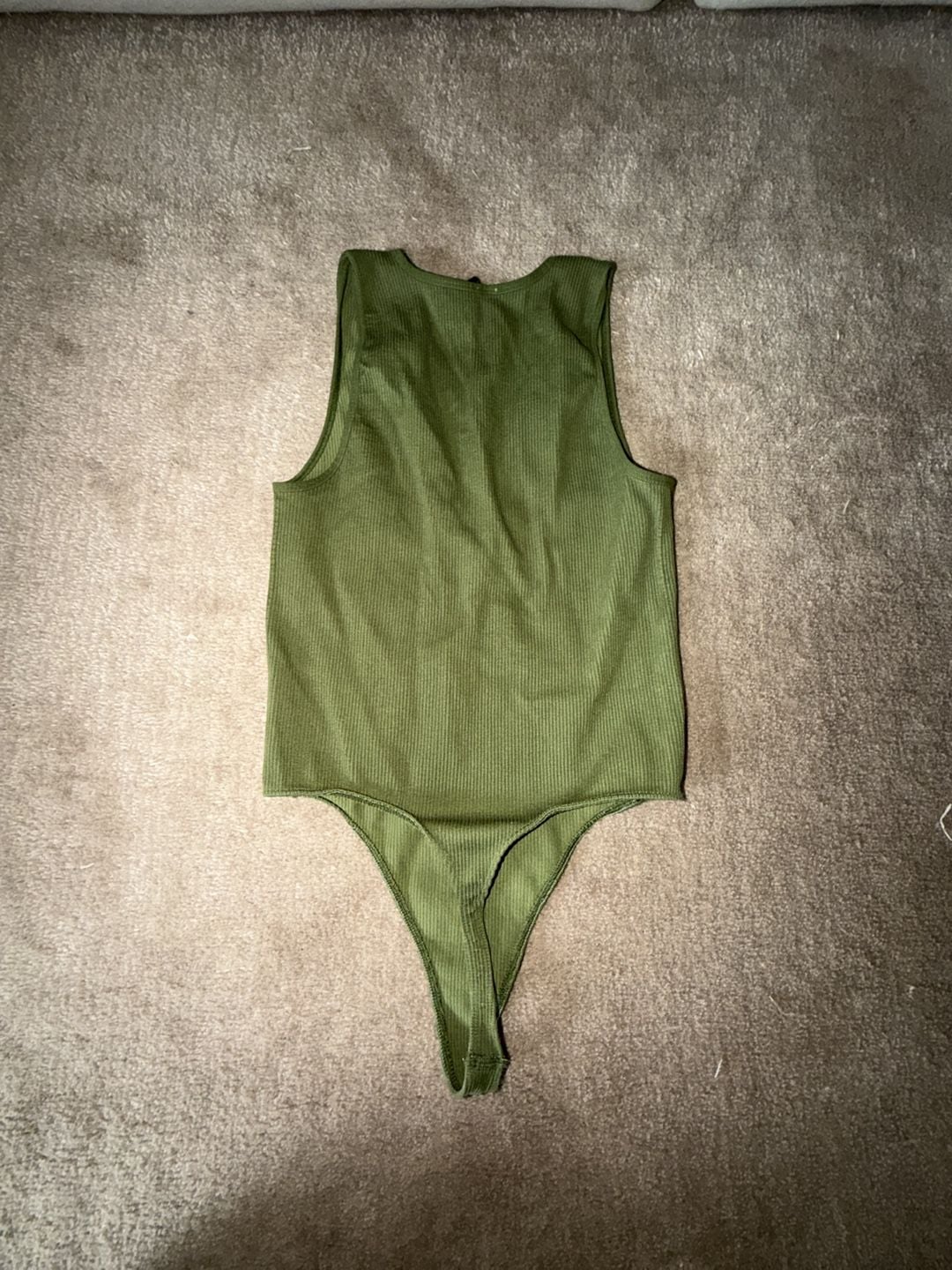 Urban Outfitters Bodysuit Size L Green Ribbed V-Neck Sleeveless 4