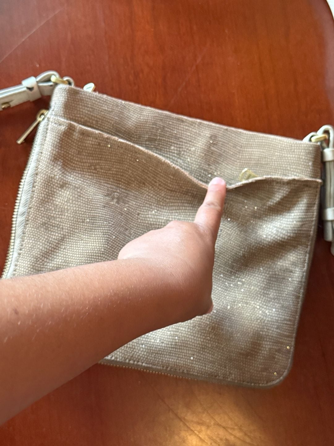 Fossil Gold Bag 8