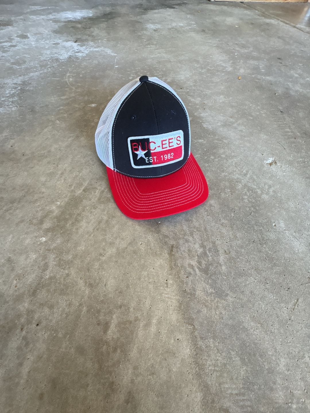 Buc-ee's Trucker Hat Est. 1982 Texas Flag Patch Snapback 2