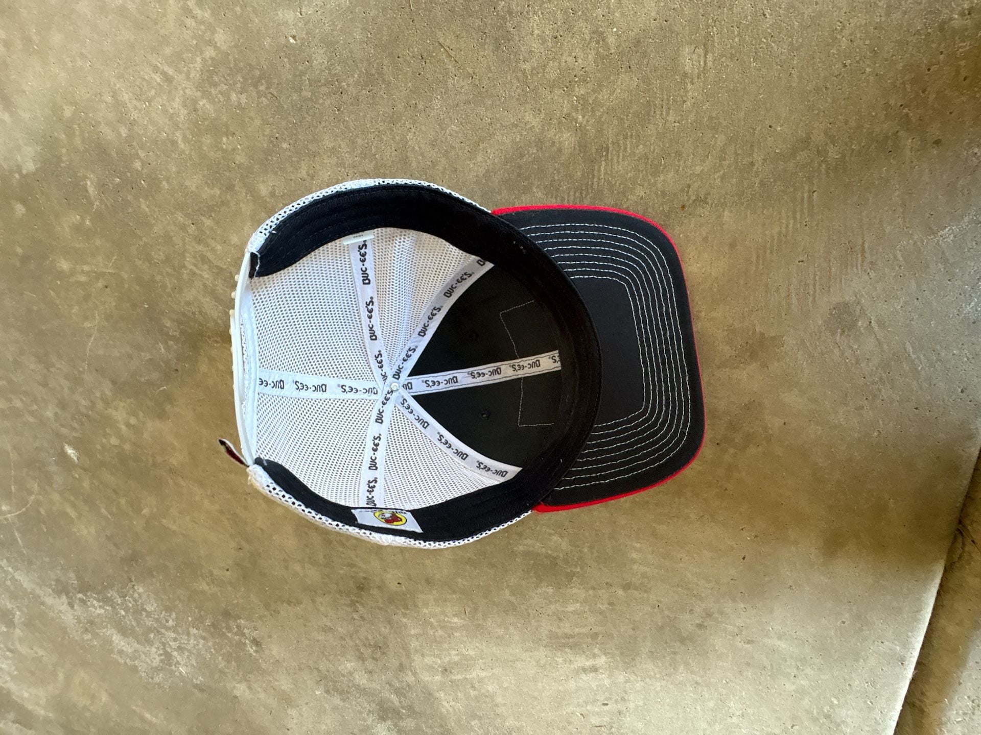 Buc-ee's Trucker Hat Est. 1982 Texas Flag Patch Snapback 4
