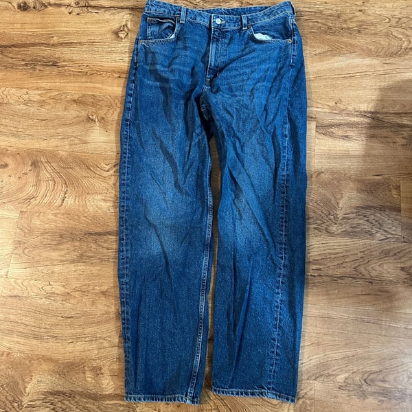 H&M 90's Baggy Jeans Size US 14 Blue Denim Recycled Collection