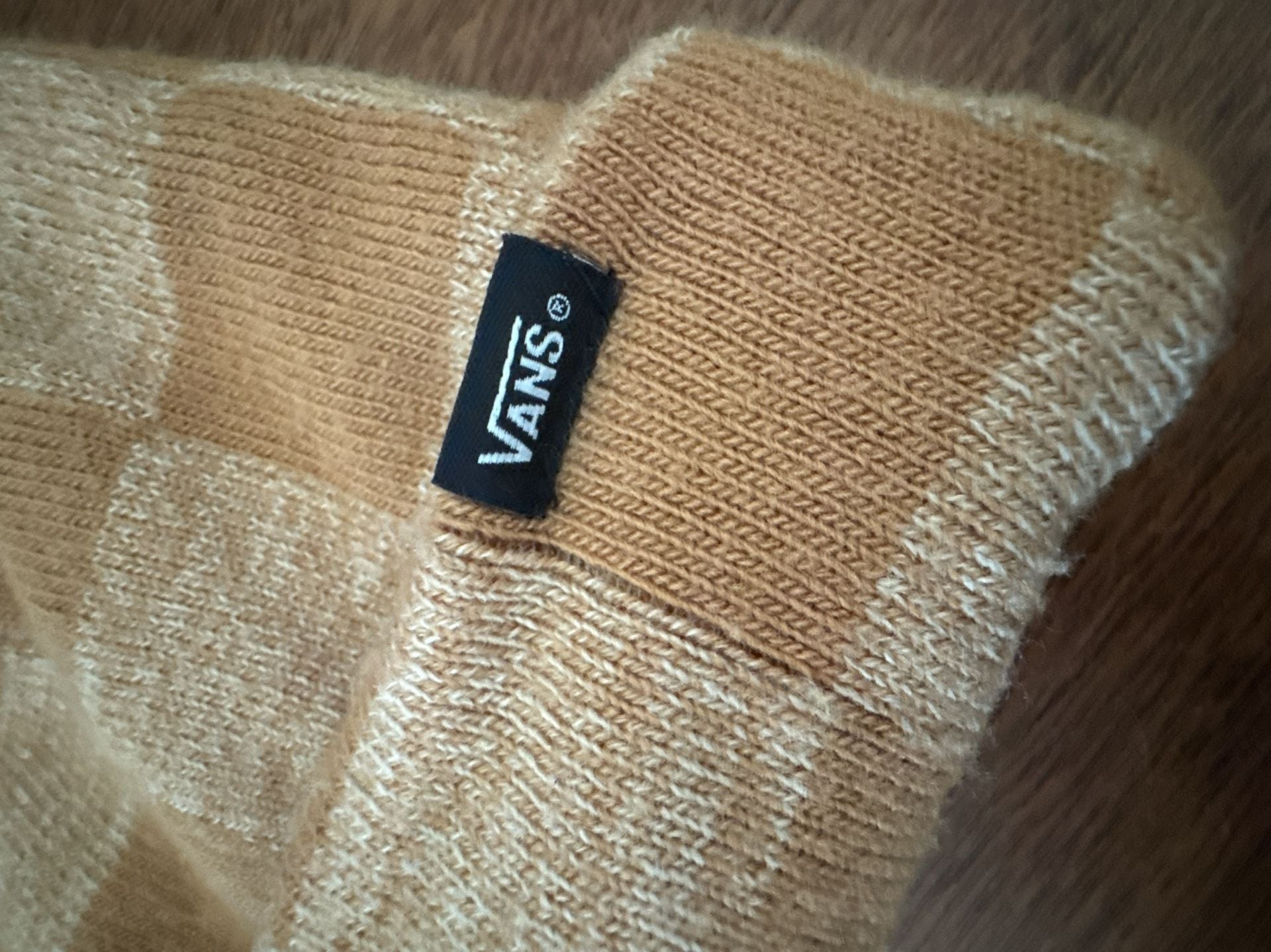 Vans Checkered Beanie Hat Brown Tan Knit Cuffed Logo Winter 3