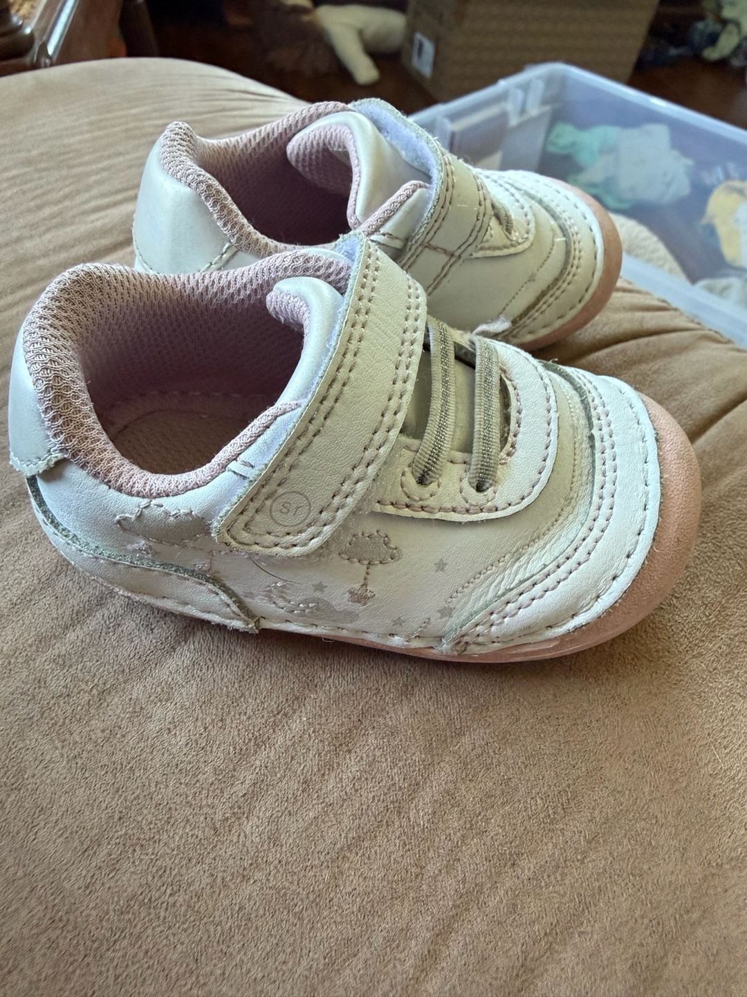 Stride Rite Adalyn Walking Sneaker White Pink 3
