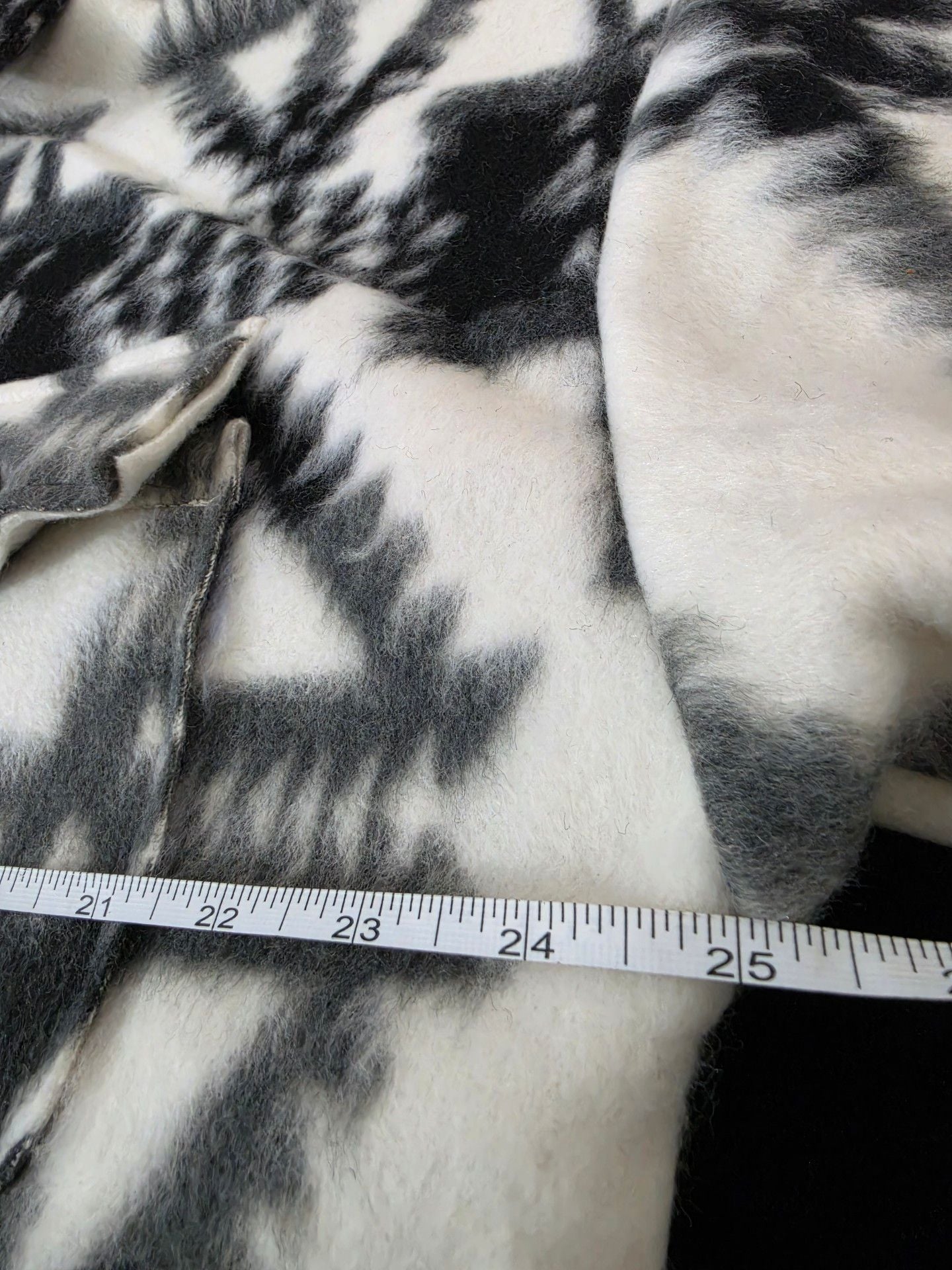 Elan Telluride Aztec Fleece Shacket Jacket Medium NWT Black White Southwestern 8