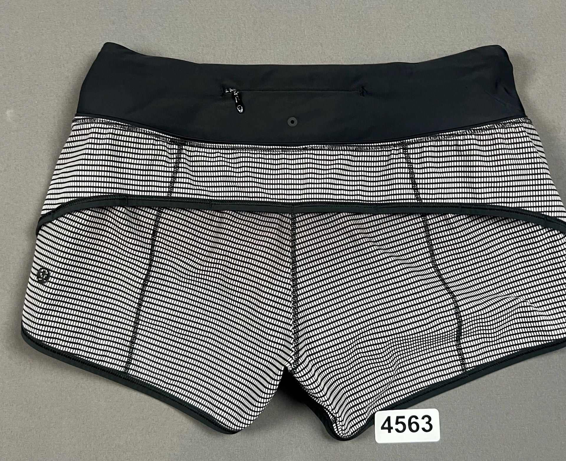 Lululemon Speed Up Shorts Black White Checkered 4