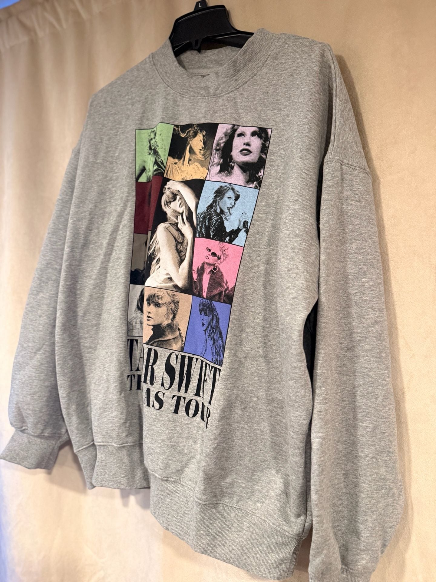 Taylor Swift The Eras Tour Graphic Crewneck Sweatshirt Size L 2