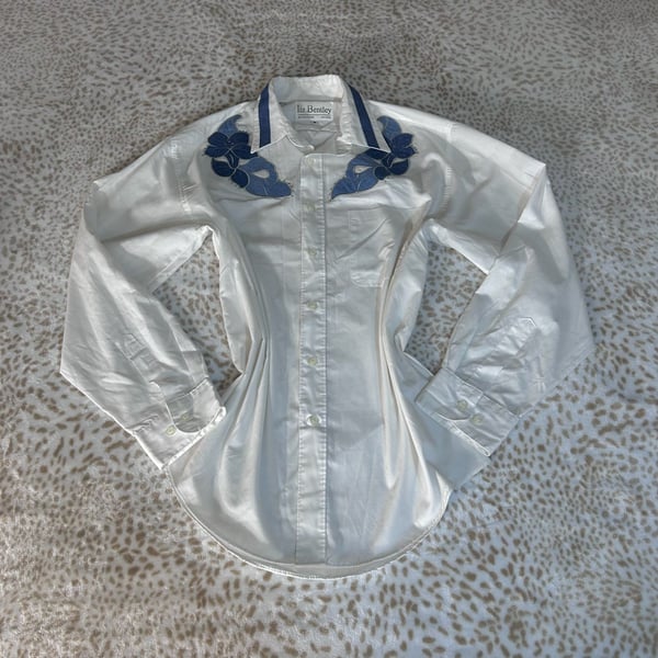 Vintage Liz Bentley Western Button Down Shirt Size M White Blue