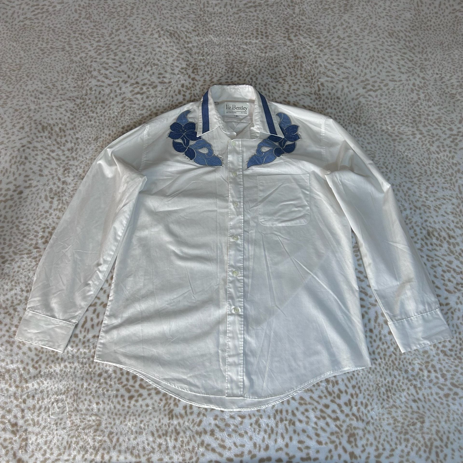 Vintage Liz Bentley Western Button Down Shirt Size M White Blue 3
