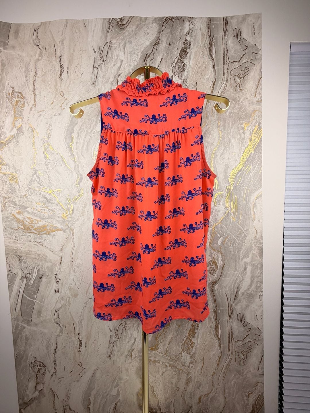 Maeve Octopus Print Blouse Size 2 Coral Ruffle Collar Sleeveless Top 3