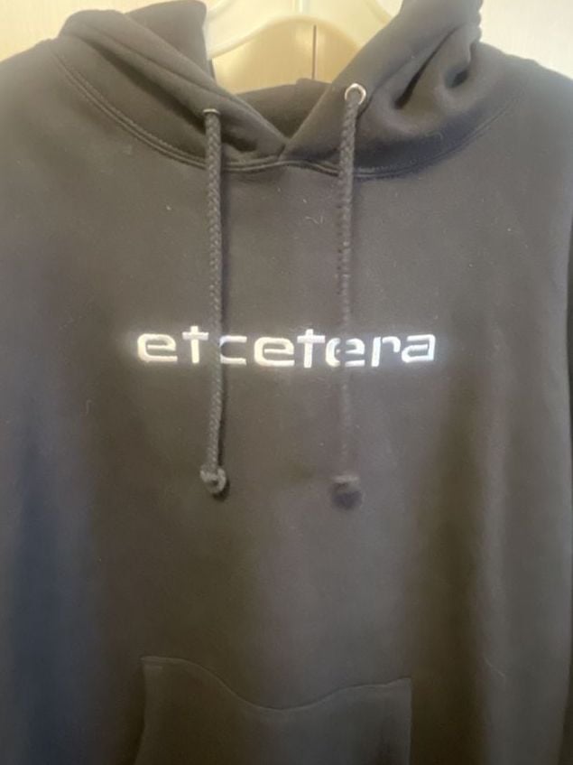 Etcetera Rarewear Hoodie Size Medium Black Graphic Pullover 3