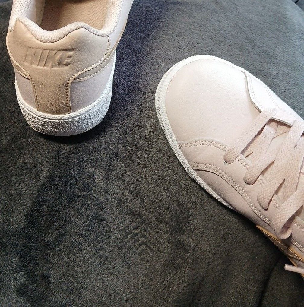 Nike Court Royale 2 Size 10 Light Pink Sneakers 3