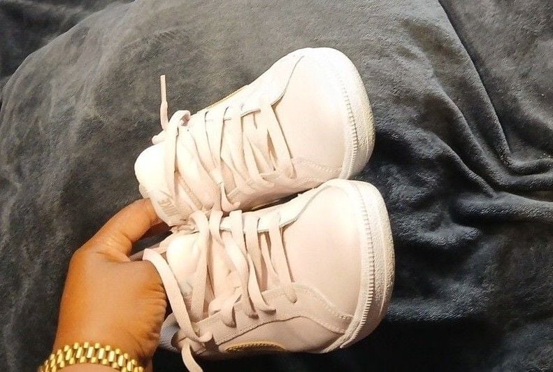 Nike Court Royale 2 Size 10 Light Pink Sneakers 5