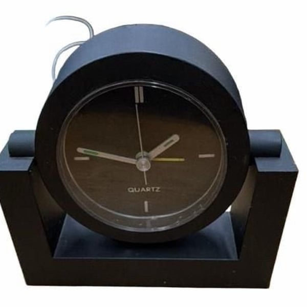 Vintage Quartz Desk Clock Black Modern Minimalist