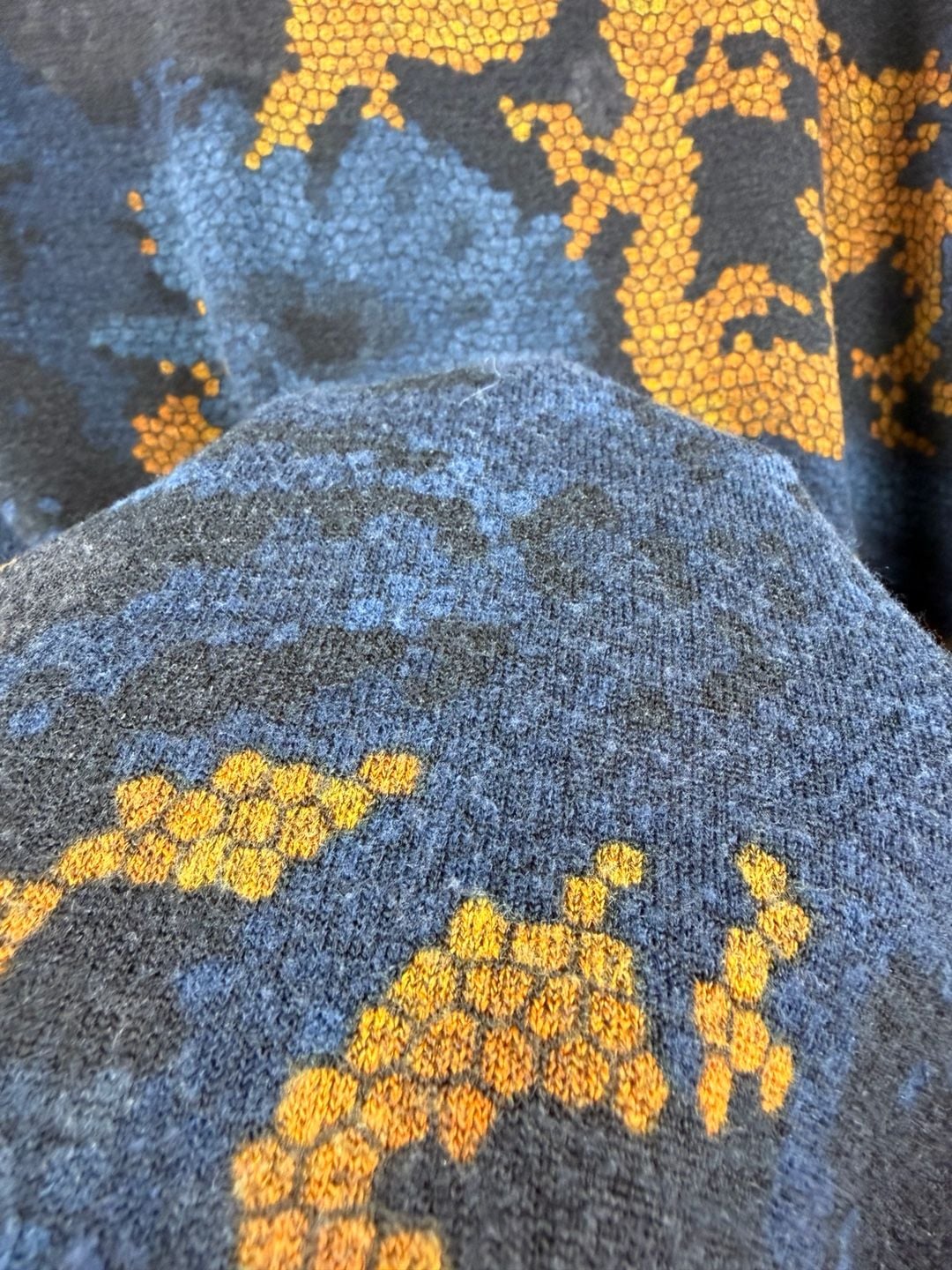 Clara Sunwoo Tapestry Boyfriend Sweater Size M Blue And Gold Abstract 6