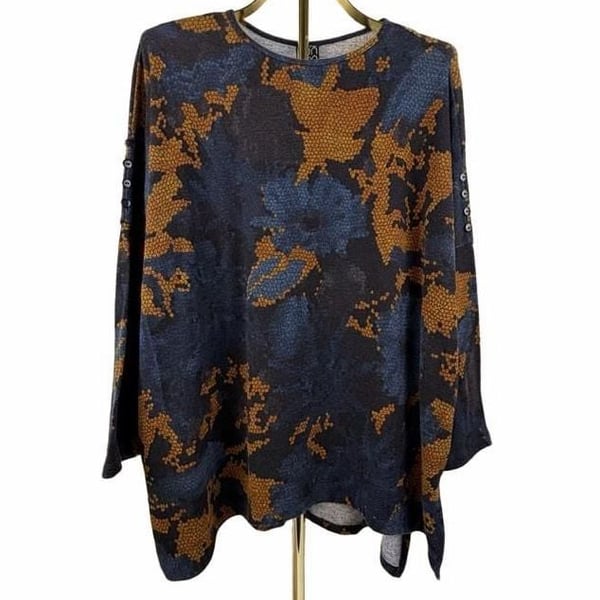Clara Sunwoo Tapestry Boyfriend Sweater Size M Blue And Gold Abstract