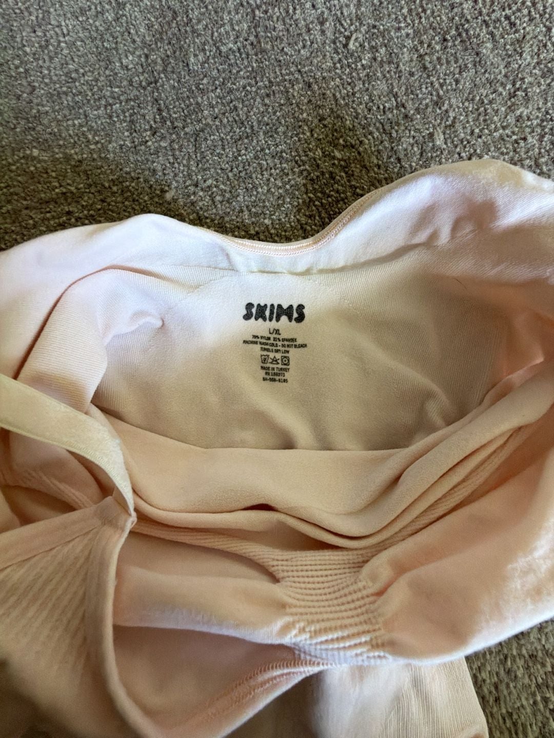 SKIMS Seamless Sculpt Bodysuit Size L/XL Pink Shapewear Thong 3