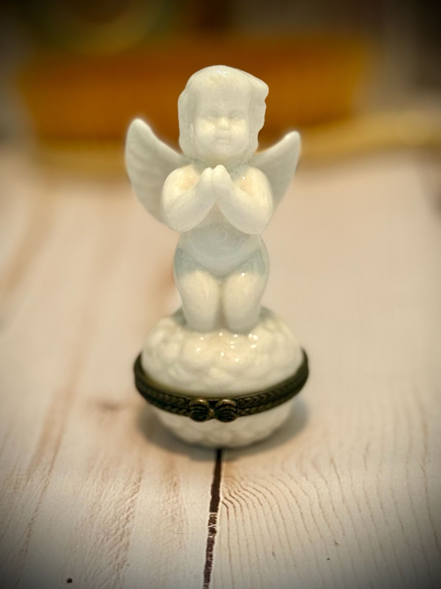 Vintage Porcelain Angel Cherub Figurine Trinket Box 1
