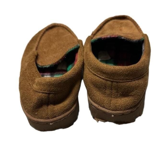 Toddler Brown Moccasin Slippers Size 11/12 Plaid Lining 4