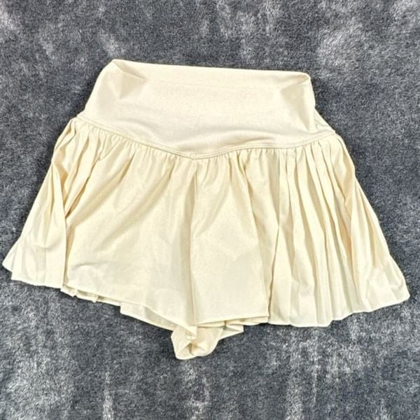 Offline By Aerie Flowy Pleated Shorts Size S Cream Athletic Skirt Skort