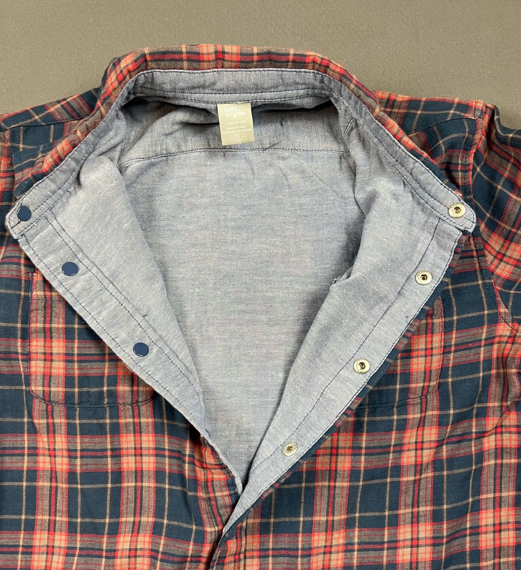 rumi + ryder Plaid Reversible Shirt Size L Red Blue Long Sleeve Button Up 7