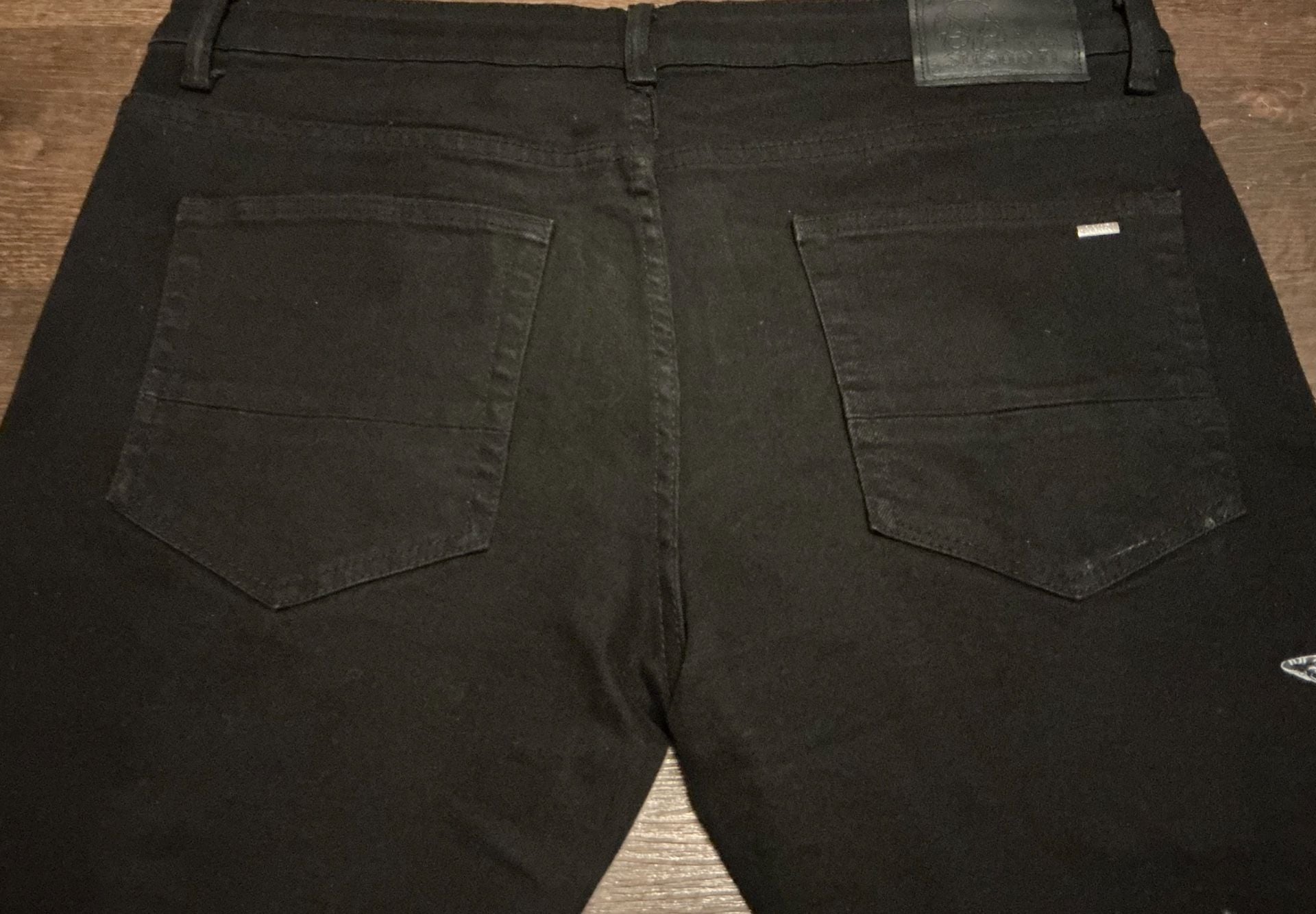 Watson Paisley Star Patch Distressed Black Denim Jeans 8