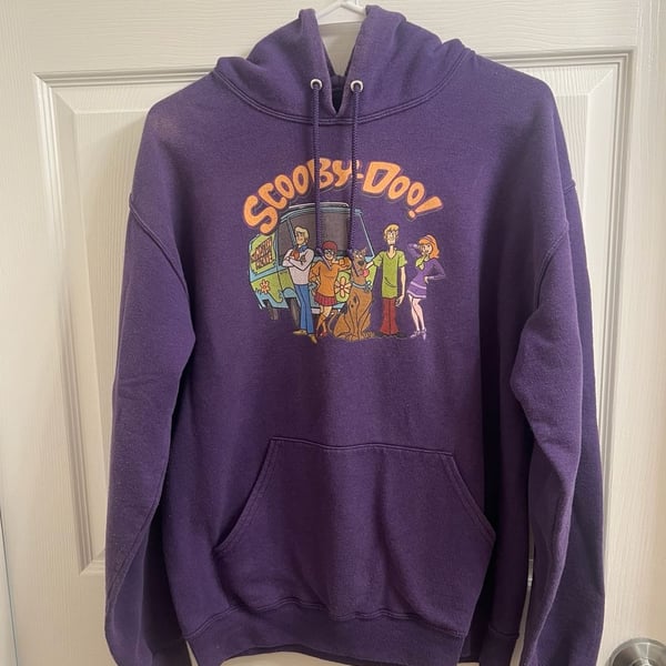 Scooby-Doo Mystery Machine Graphic Purple Hoodie Size S Cartoon