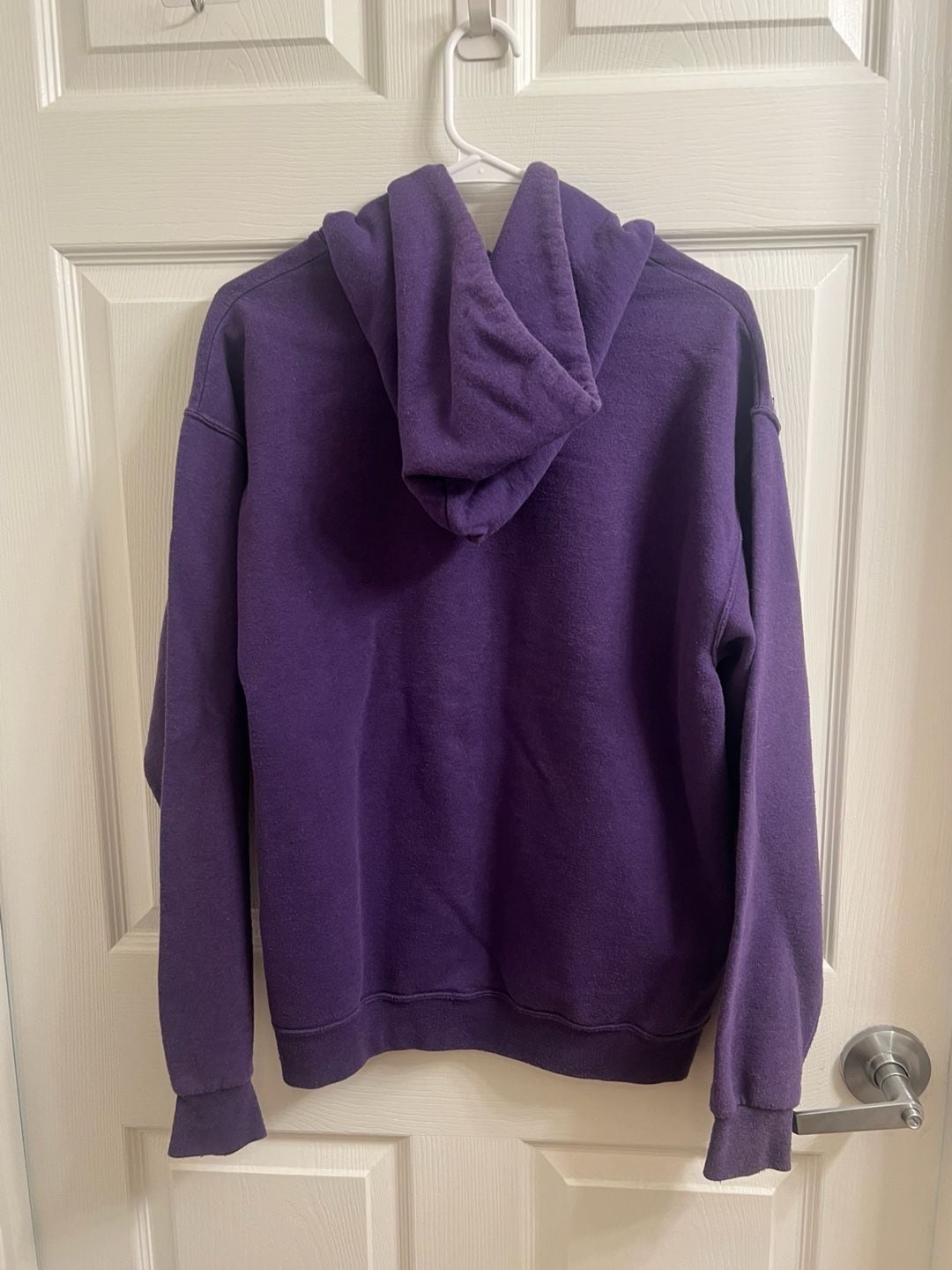 Scooby-Doo Mystery Machine Graphic Purple Hoodie Size S Cartoon 5