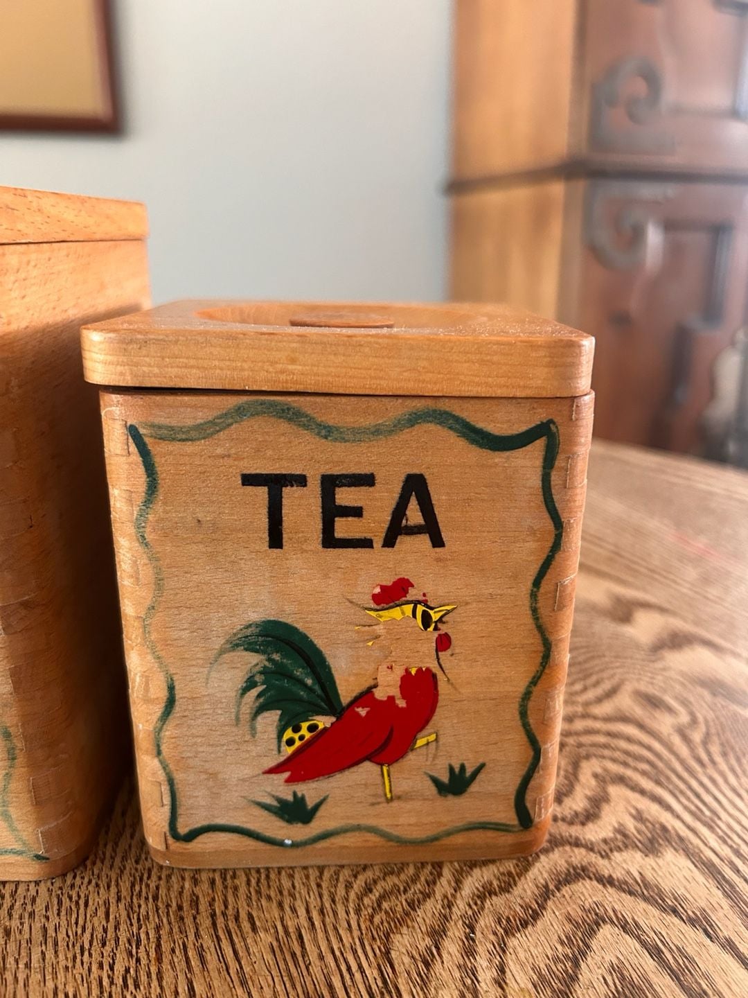 Vintage Wooden Canister Set 4-Piece Hand Painted Rooster Flour Sugar Coffee Tea 5