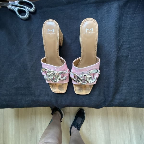 Marc Fisher LTD Naniya Chain Slide Sandals Size 6.5M Pink