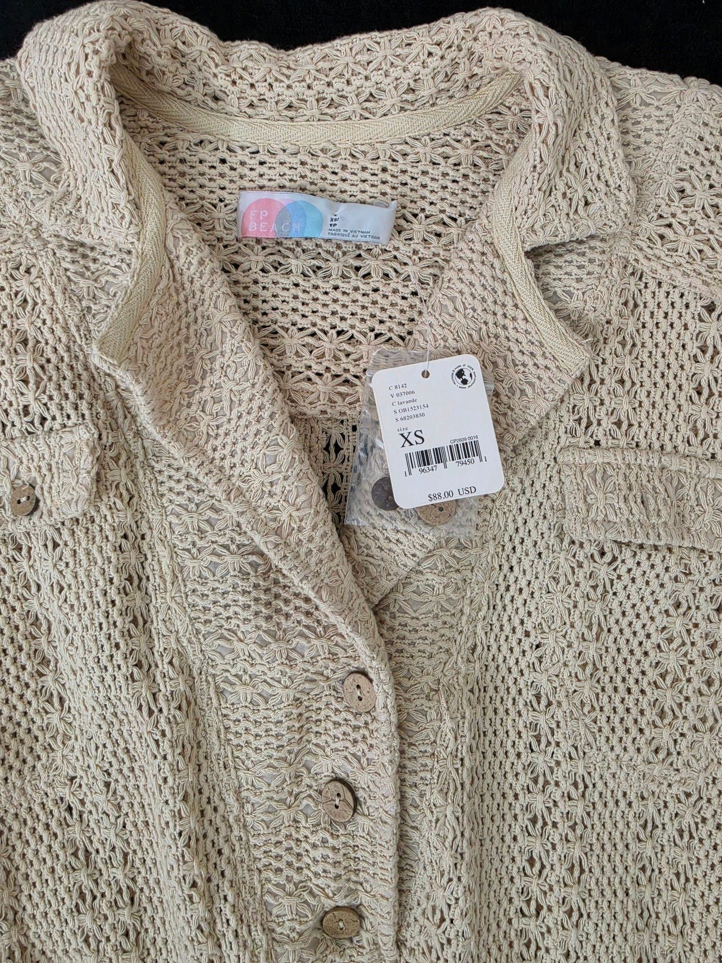 Product thumbnail 4