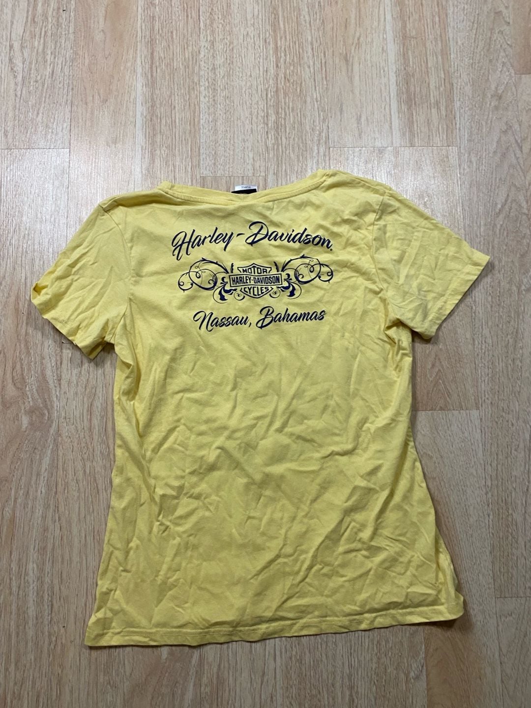 Harley-Davidson Graphic T-Shirt X-Large Yellow Nassau Bahamas 4