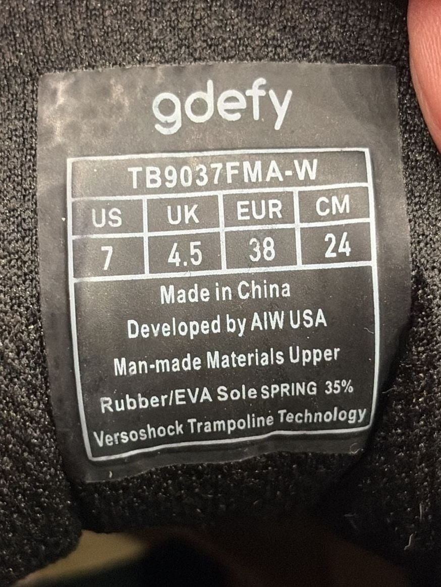 GDEFY Gravity Defyer Versoshock Size 7 Mauve Women’s Walking Sneakers  7