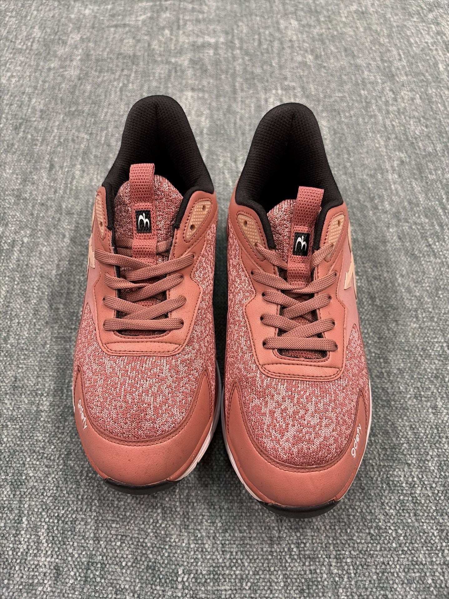 GDEFY Gravity Defyer Versoshock Size 7 Mauve Women’s Walking Sneakers  9