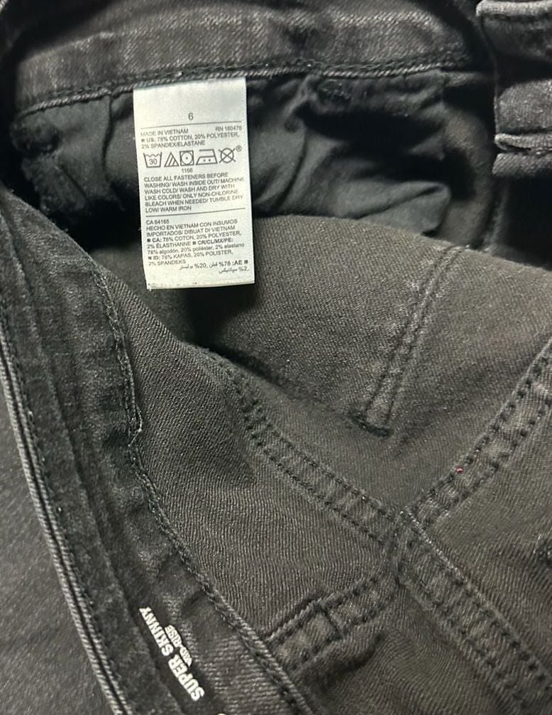 Old Navy Super Skinny Mid-Rise Jeans Size 6 Black Denim Pants 5