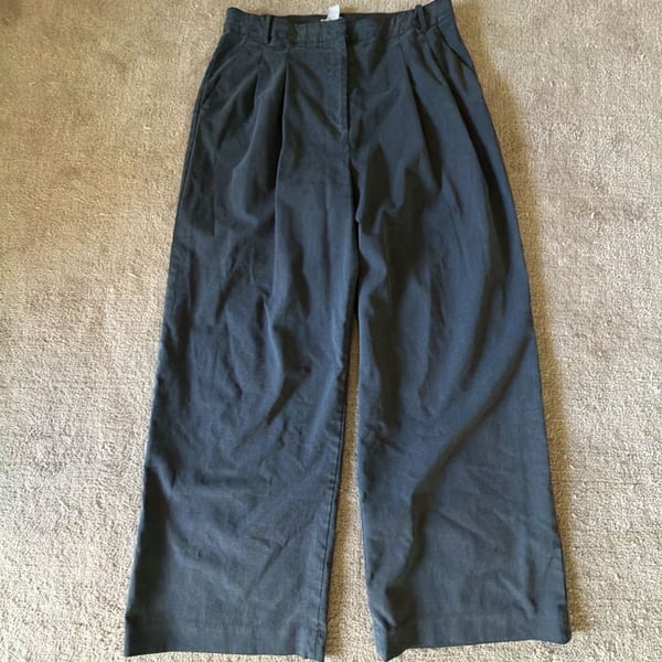 H&M Pleated Wide-Leg Pants Size US 14 Dark Gray Trousers