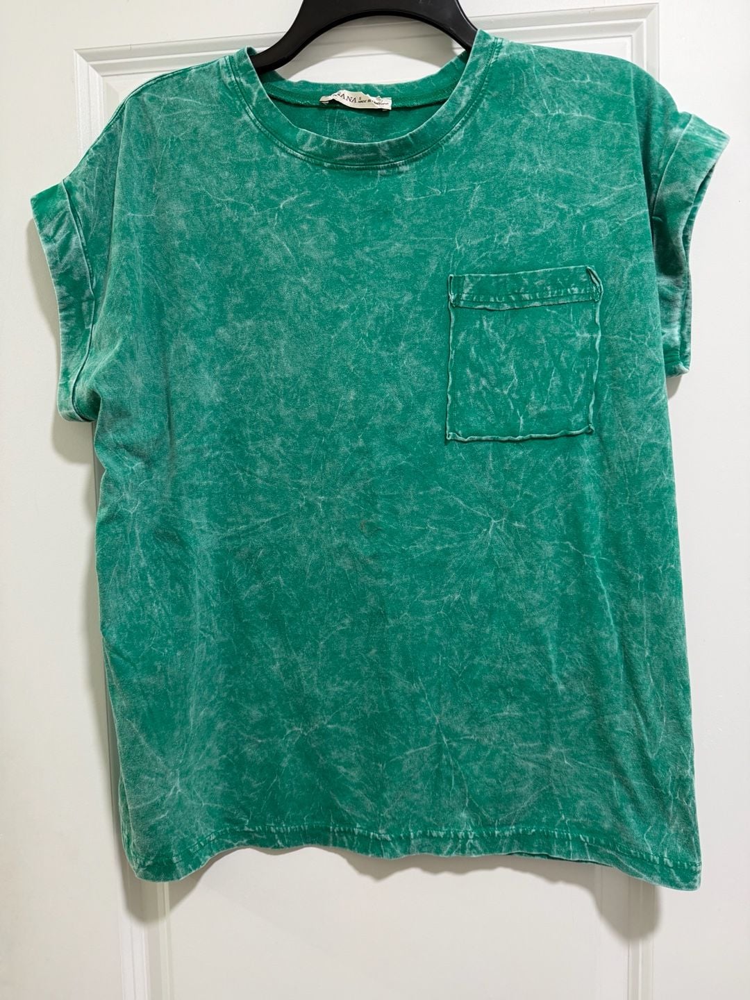 Zenana acid wash Pocket T-Shirt Green Cuffed Sleeve Tee size small 5