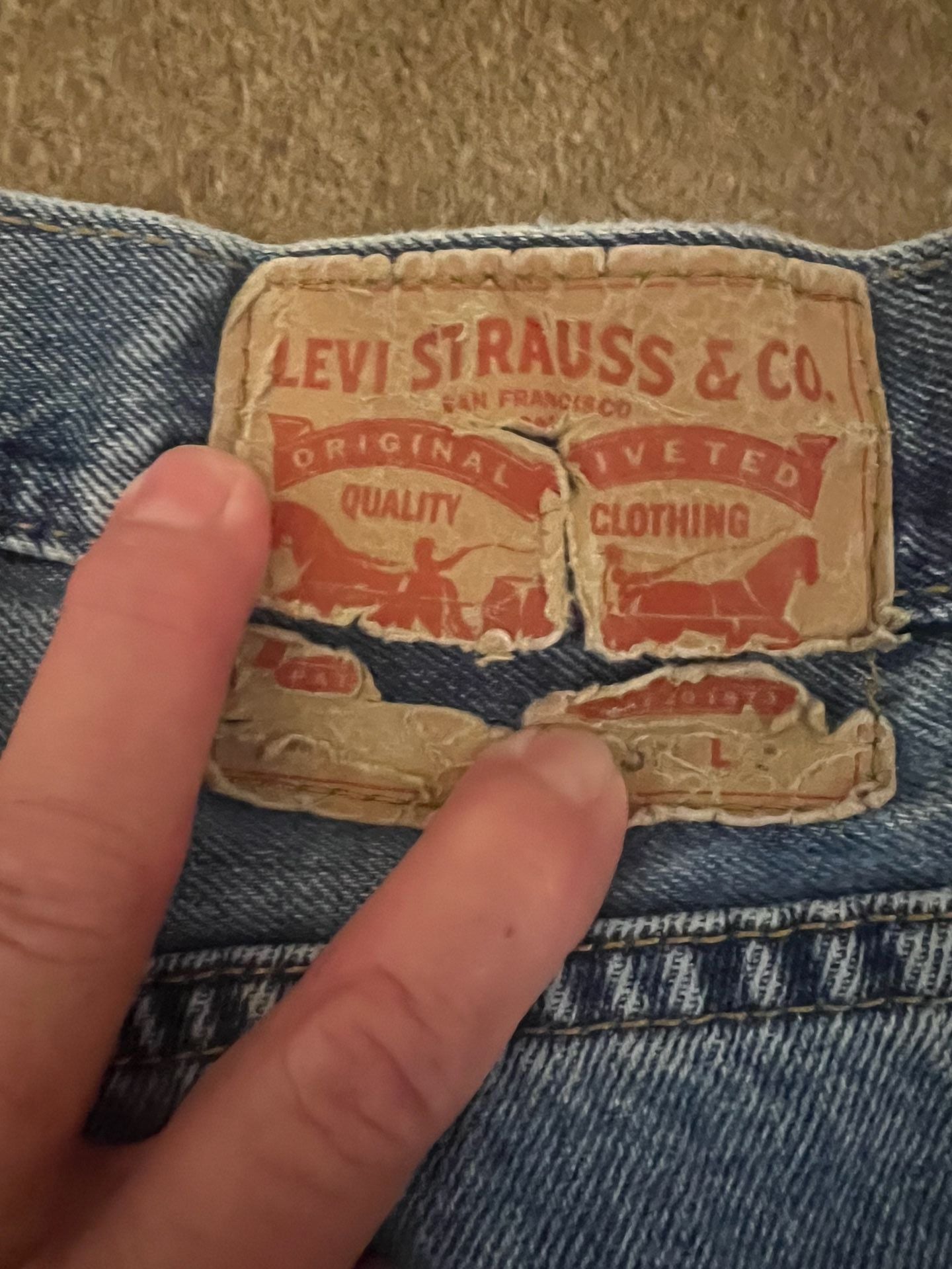 Levi's 550 Jeans Size 32 x 34 Medium Wash Blue Denim Relaxed Fit 5