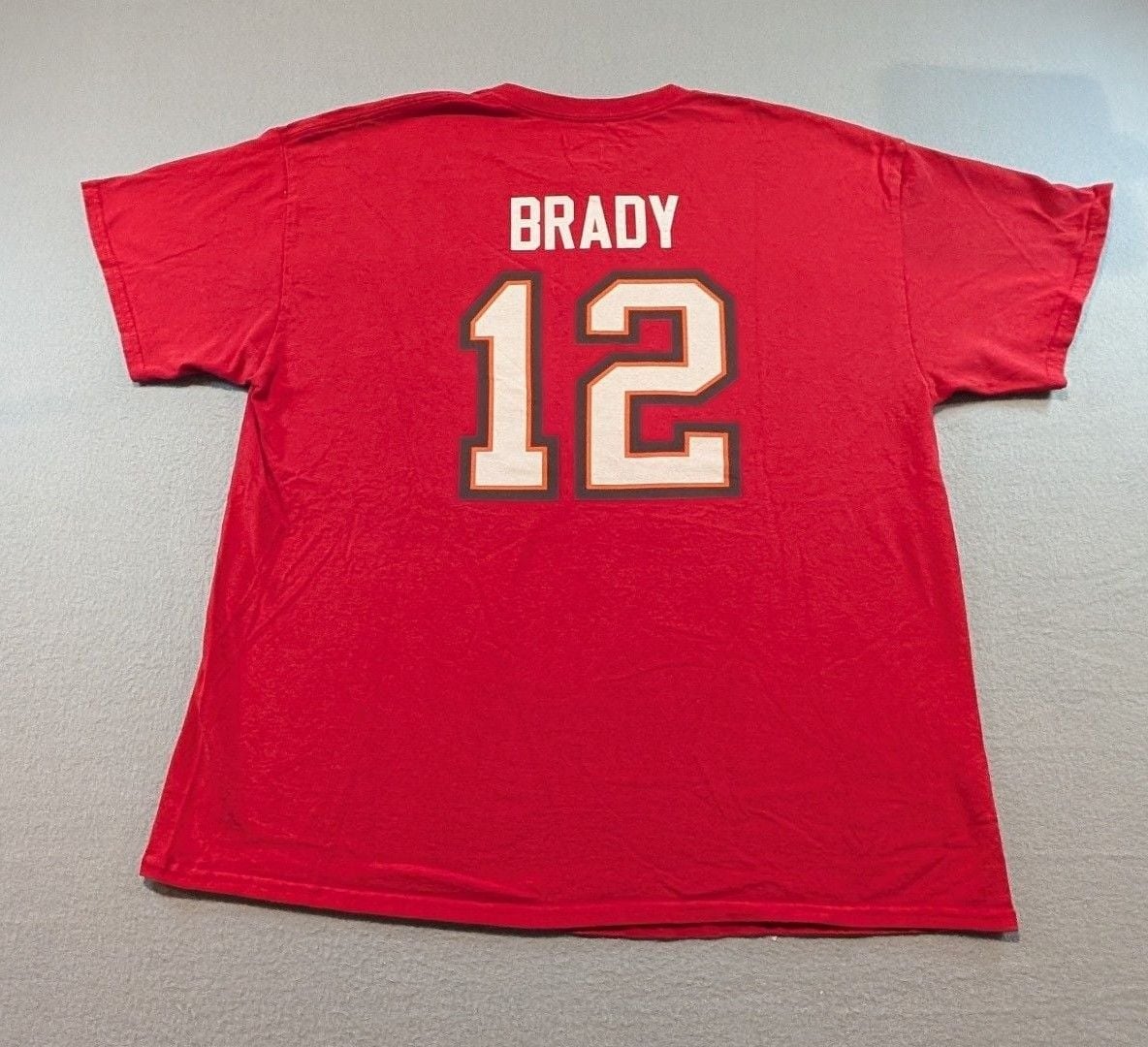 NFL Team Apparel Tampa Bay Buccaneers Tom Brady 12 T-Shirt Size XL Red 6