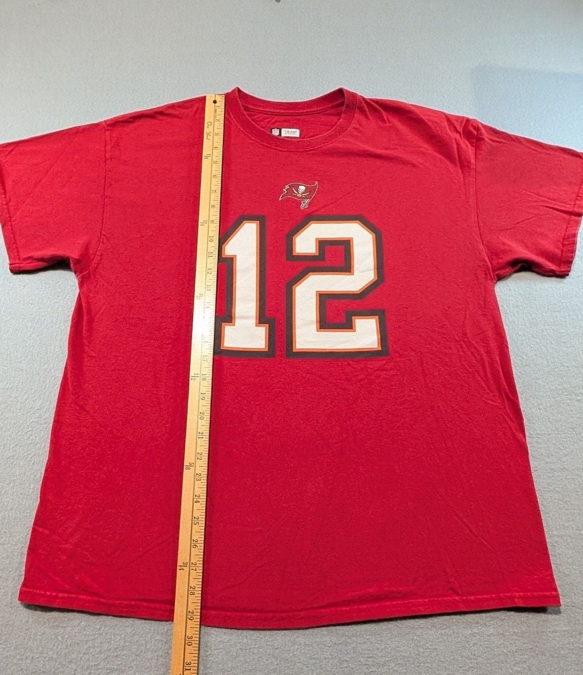 NFL Team Apparel Tampa Bay Buccaneers Tom Brady 12 T-Shirt Size XL Red 5