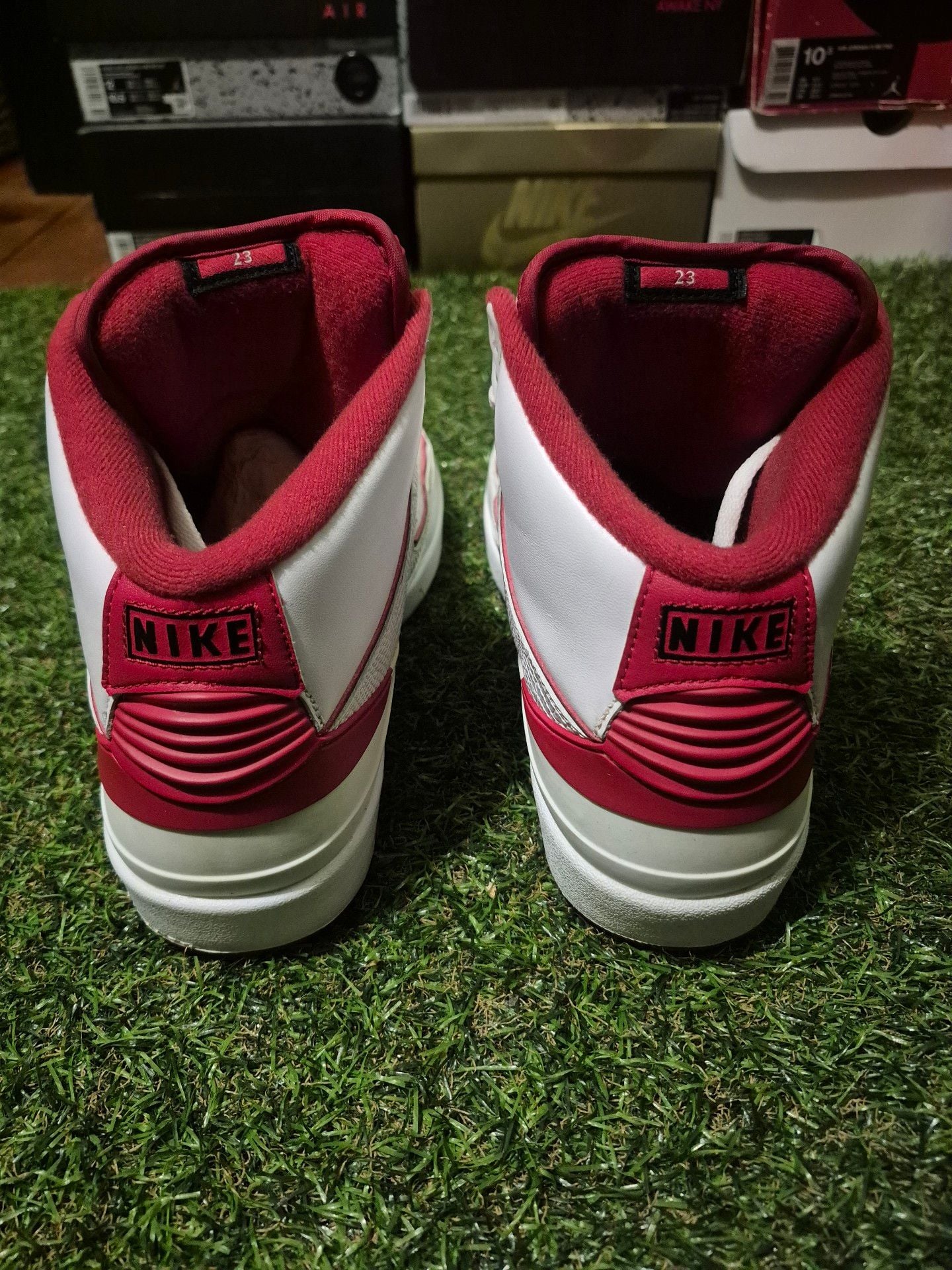 Nike Air Jordan 2 Retro Chicago Home White Red 5