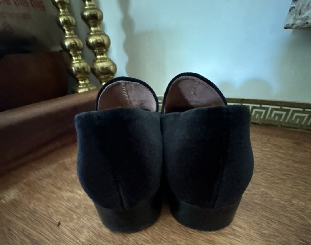 J.Jill Black Velvet Loafers Size 6.5 7