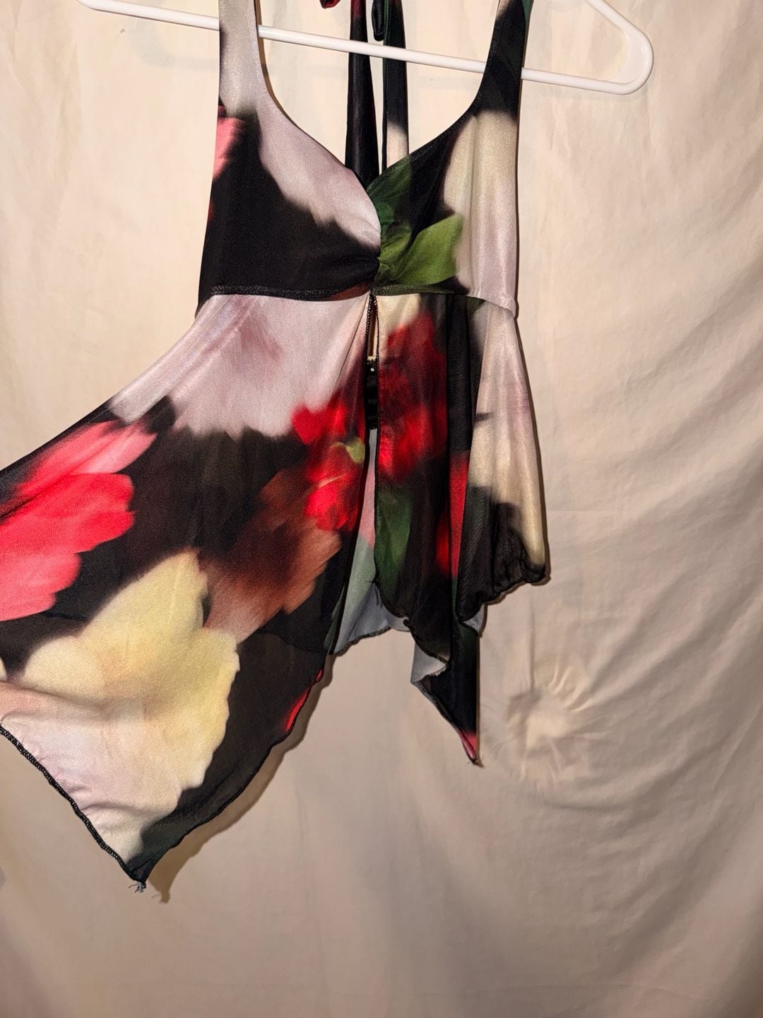 Mesh Halter Floral Print Asymmetric Hem Top Y2K Aesthetic 3