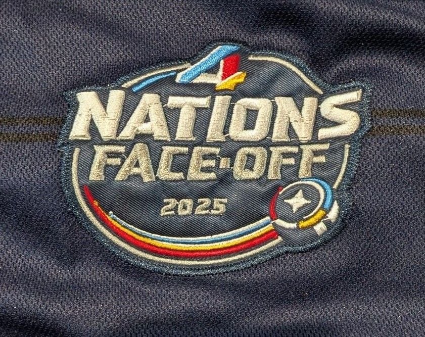 Fanatics Werenski USA 4 Nations Face-Off Jersey Size 54 Blue Hockey 3