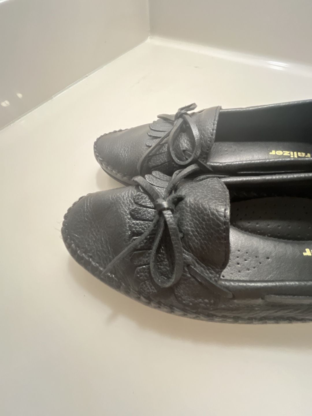 Naturalizer Black Leather Moccasin Loafers Bow Fringe Flats 4
