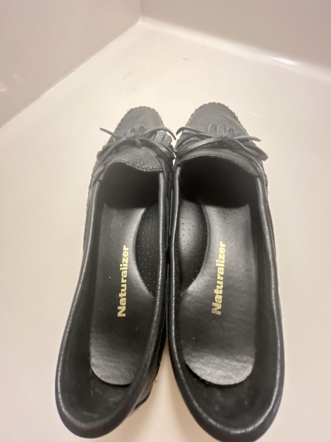 Naturalizer Black Leather Moccasin Loafers Bow Fringe Flats 5