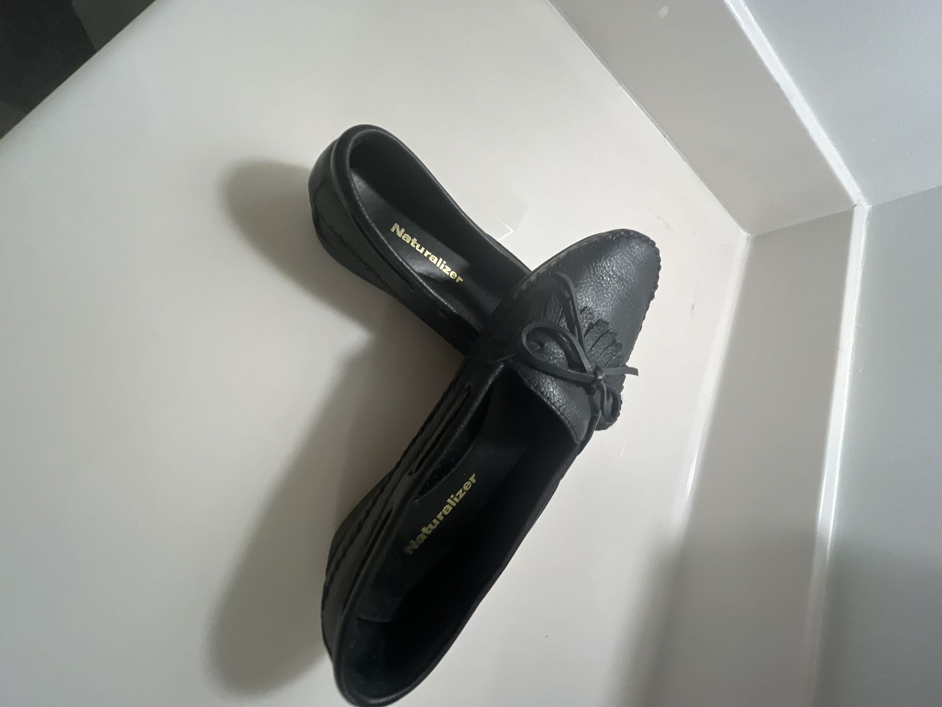 Naturalizer Black Leather Moccasin Loafers Bow Fringe Flats 9