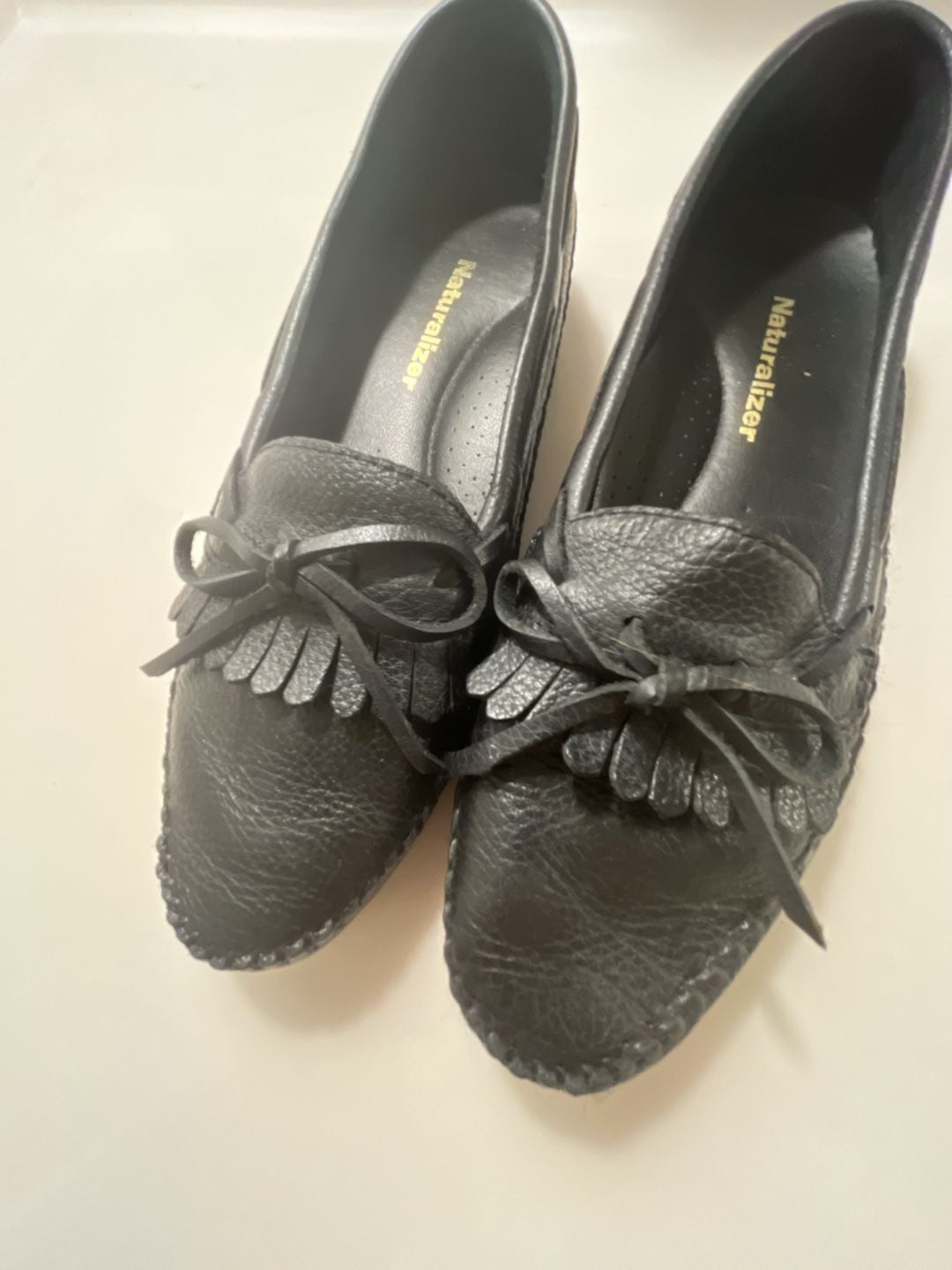 Naturalizer Black Leather Moccasin Loafers Bow Fringe Flats 10