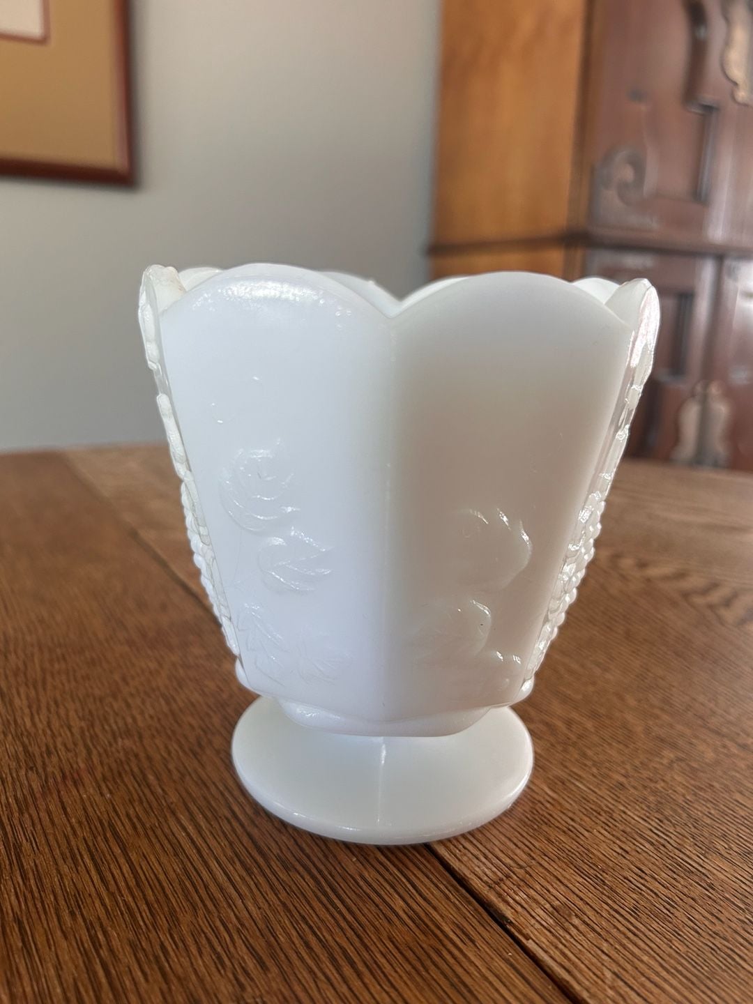 E.O. Brody White Milk Glass Grapevine Pedestal Vase 2